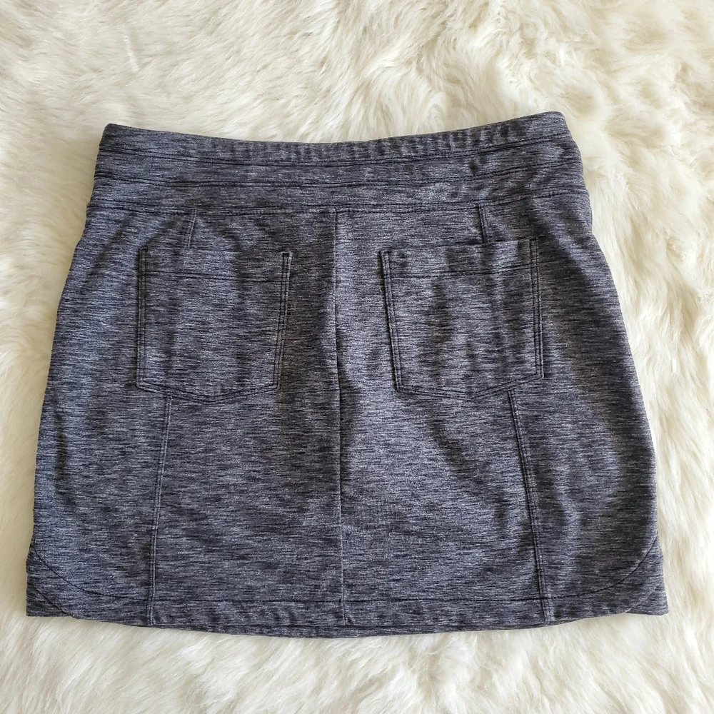 Athleta Metro Skort in Heather Black Size Small - Picture 3 of 11